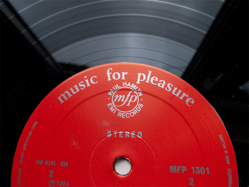 Music for Pleasure logo